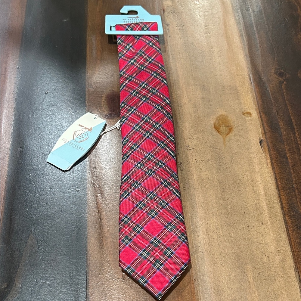 Class Club, Red Plaid Kids Tie- NWT